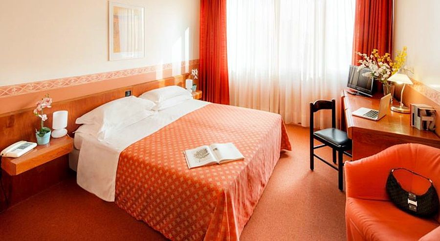 Hotel Salera Asti Exterior photo