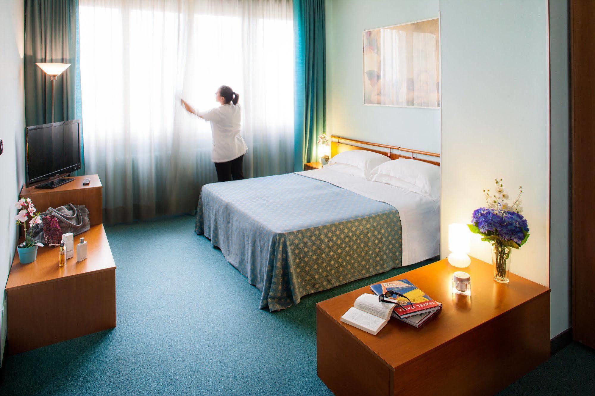 Hotel Salera Asti Exterior photo